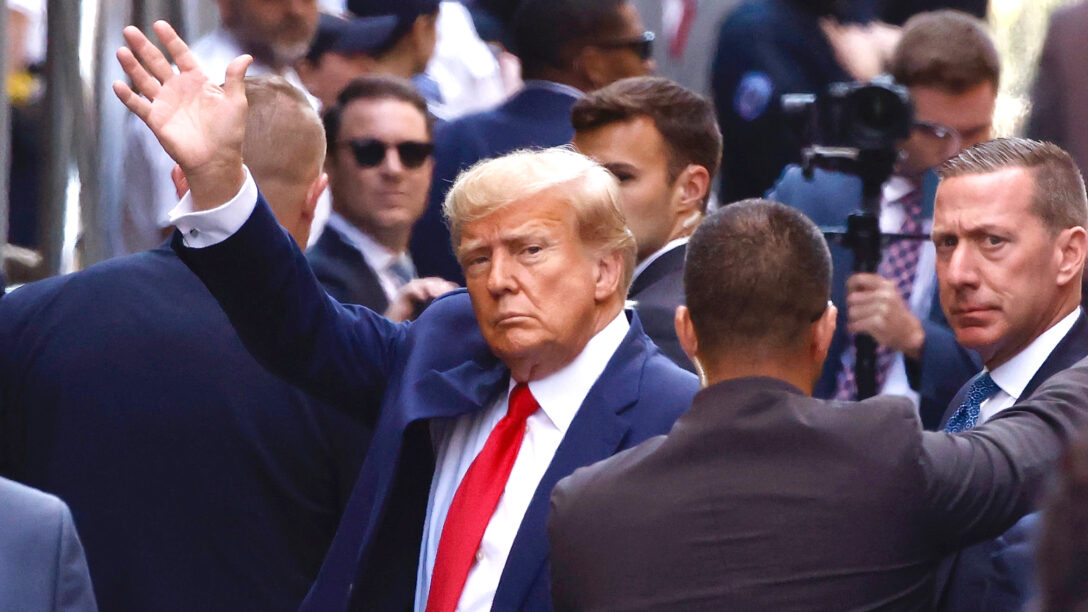 Donald Trump may have end-run his putative ’24 opponent, Ron DeSantis, by portraying himself as MAGA’s first full-blown political prisoner.
