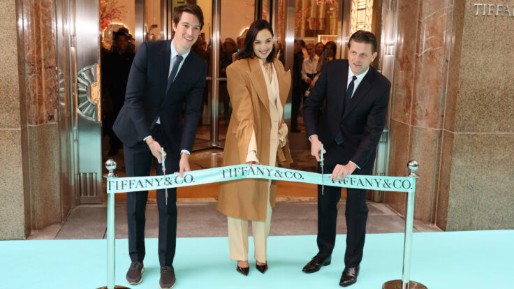 Alexandre Arnault, Gal Godot, and Anthony Ledru at the Tiffany’s ribbon cutting ceremony.