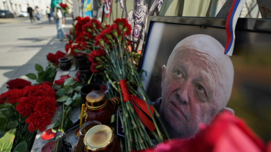 Though Prigozhin had been a Hero of Russia, the country’s highest military honor, there was no honor guard, no military salute. State television largely skipped over his burial.