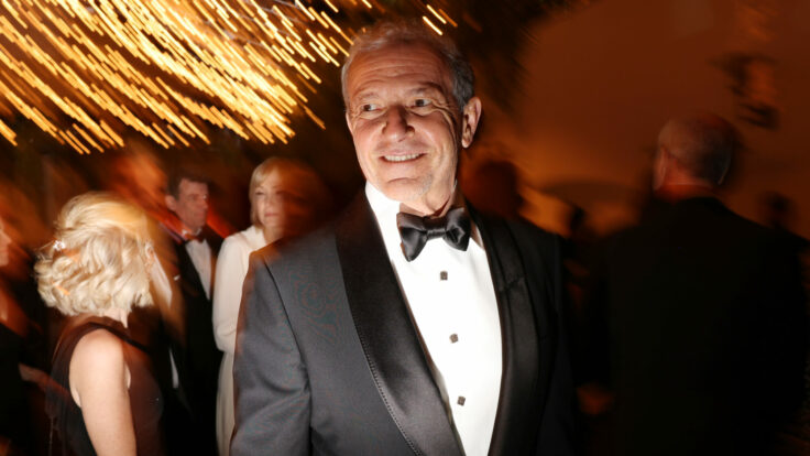 Bloomberg reported that Bob Iger has held “exploratory talks” about selling ABC.