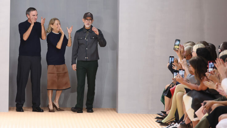 MILAN, ITALY - SEPTEMBER 21: Fashion designers Miuccia Prada, Raf Simons and Fabio Zambernardi walk the runway at the Prada fashion show during the Milan Fashion Week Womenswear Spring/Summer 2024 on September 21, 2023 in Milan, Italy. (Photo by Daniele Venturelli/WireImage)