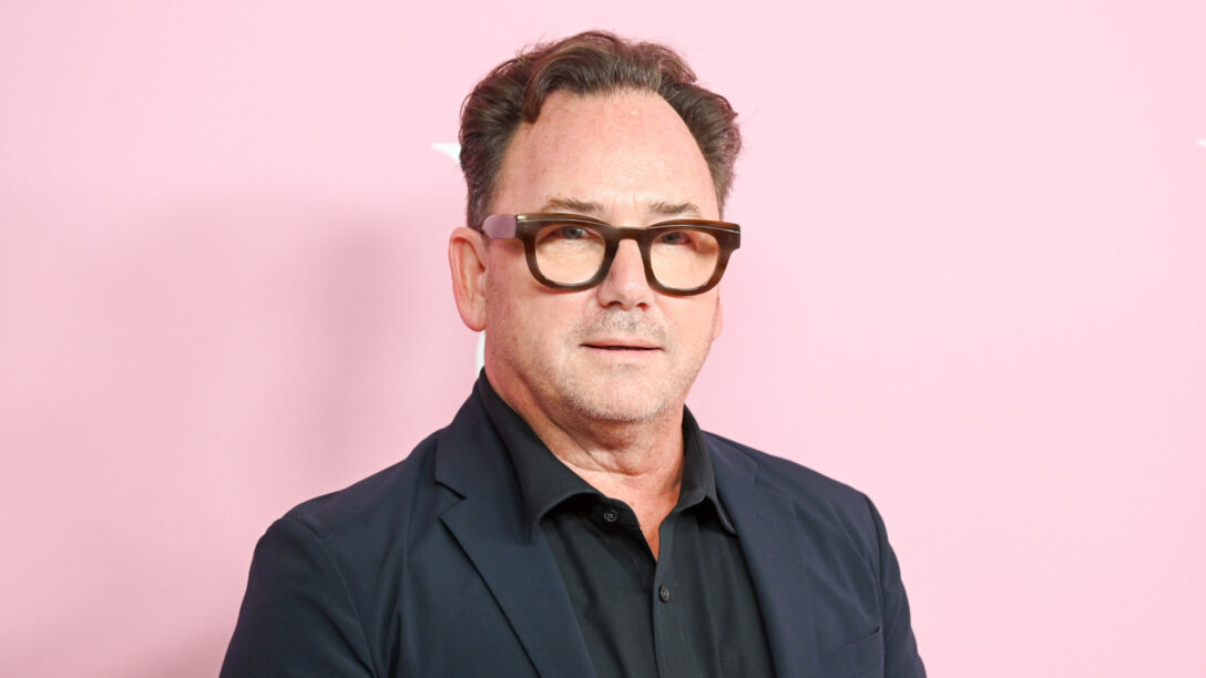 Raúl Martinez, Anna Wintour’s favorite creative director, is returning to Condé Nast after a two-year stint at Victoria’s Secret.Raúl Martinez, Anna Wintour’s favorite creative director, is returning to Condé Nast after a two-year stint at Victoria’s Secret.