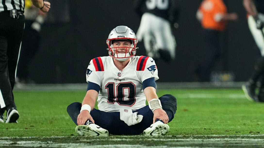 nfl mac jones patriots