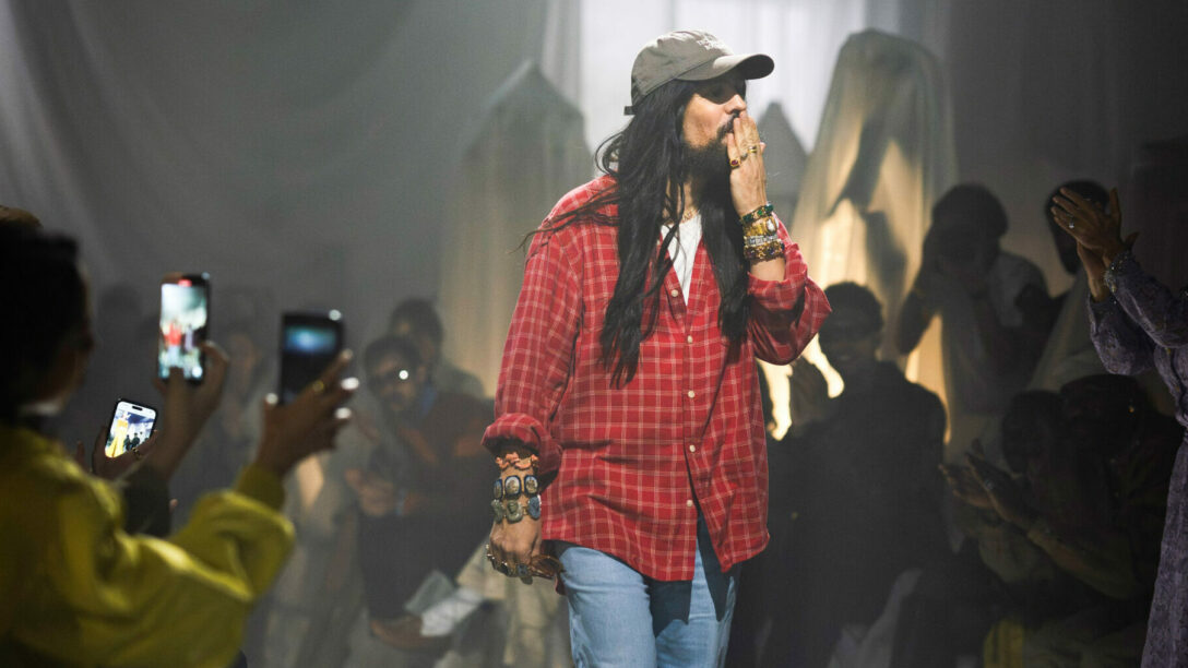 Alessandro Michele valentino paris fashion week