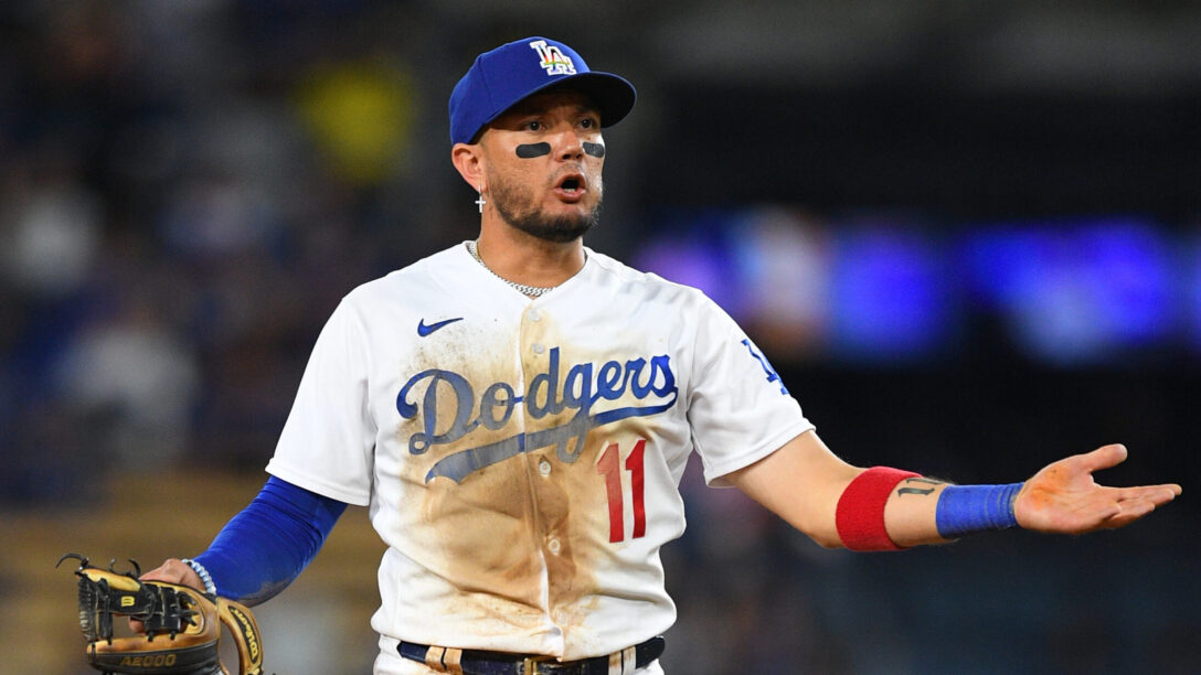 MLB