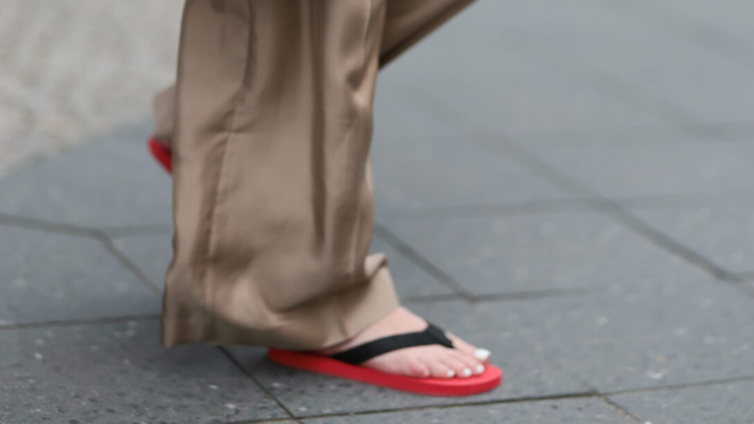 the row flip flops