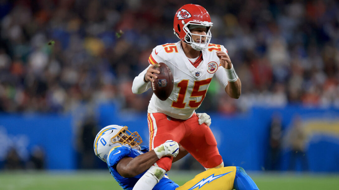 nfl chargers chiefs