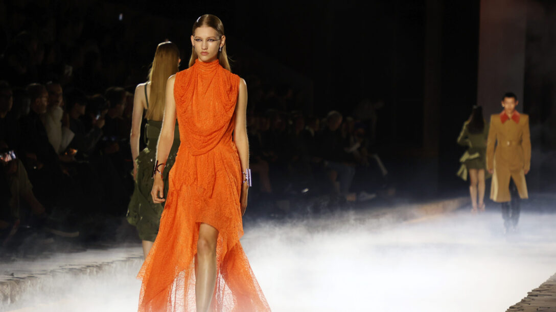 McQueen Spring/Summer 2025 show paris fashion week